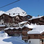 Apart Otel L'oxalys 4*