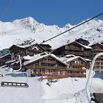 Apart Otel L'oxalys 4*